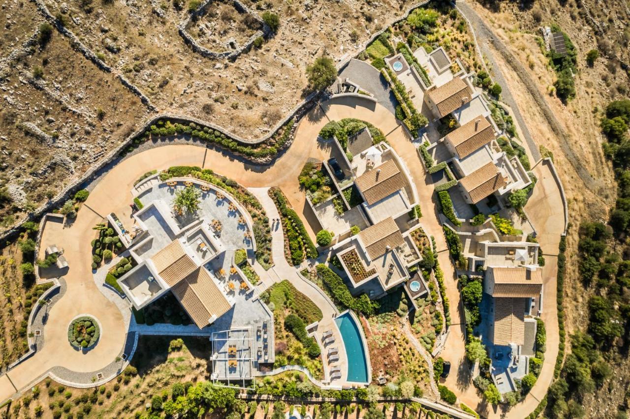 Aria Estate Suites & Spa Areopoli Exterior photo